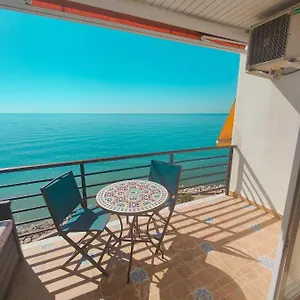 Santa-clara-blue Horizon Front Line By Namaste Elite Appartement